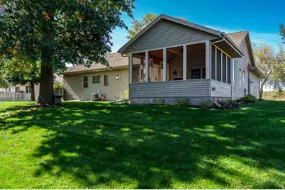 1616 Honeysuckle Lane, Janesville, WI 53546 - Photo 8