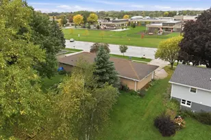 609 Oak Ln, Horicon, WI 53032 - Photo 38