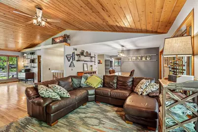 34 N Prentice Street, Janesville, WI 53536 - Photo 6
