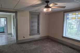 517 Lake St, Baraboo, WI 53913 - Photo 6