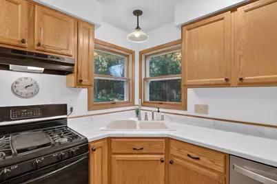 1222 E Lakeside Drive, Edgerton, WI 53534 - Photo 12