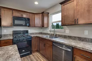 751 S Sugarpine Way, Elkhorn, WI 53121 - Photo 14