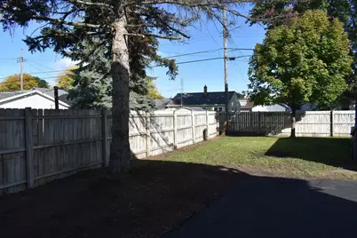 381 E 2nd Street, Fond du Lac, WI 54935 - Photo 20