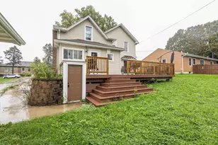 126 E North St, Ridgeville, WI 53533 - Photo 4