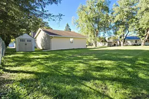 515 E South St, Richland Center, WI 53581 - Photo 30