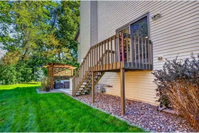 1828 Buckingham Road, Stoughton, WI 53589 - Photo 32