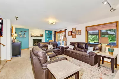 1828 Buckingham Road, Stoughton, WI 53589 - Photo 20