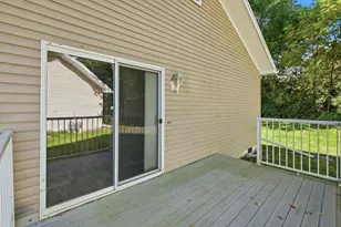 704 Riverview Ct, Jefferson, WI 53549 - Photo 28