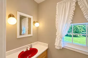2416 Cherokee Rd, Janesville, WI 53545 - Photo 34