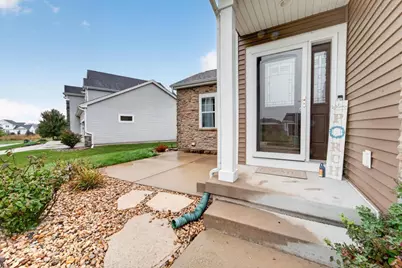 517 Dragon Willow Lane, Madison, WI 53562 - Photo 2