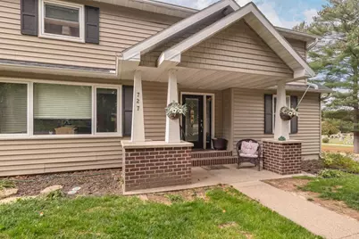 727 Myrtle Street, Reedsburg, WI 53959 - Photo 1