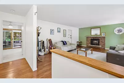 2 Carillon Drive, Madison, WI 53705 - Photo 6