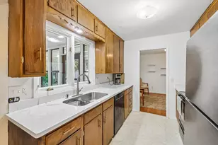 2 Carillon Dr, Madison, WI 53705 - Photo 14