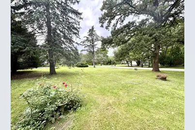 3588 E Minnie Lane, Beloit, WI 53511 - Photo 2