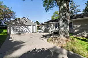 5505 Monona Pass, Monona, WI 53716 - Photo 4