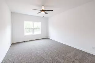 2540 Westwood Dr, Beloit, WI 53511 - Photo 8