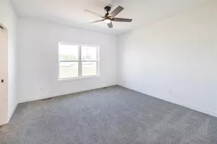 2563 Kadlec Dr, Beloit, WI 53511 - Photo 8