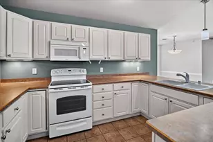 955 Liberty Blvd, Sun Prairie, WI 53590 - Photo 10