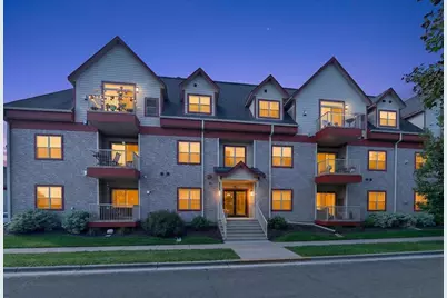 955 Liberty Boulevard #306, Sun Prairie, WI 53590 - Photo 2