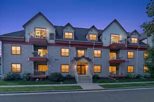 955 Liberty Blvd, Sun Prairie, WI 53590 - Photo 2