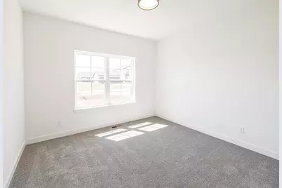 2557 Kadlec Drive, Beloit, WI 53511 - Photo 6