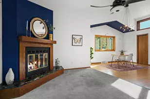 15 Hickory Hollow Dr, Madison, WI 53705 - Photo 8