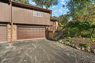 15 Hickory Hollow Dr, Madison, WI 53705 - Photo 40