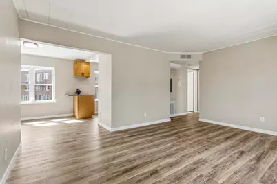 24 Sherman Terrace #6, Madison, WI 53704 - Photo 6