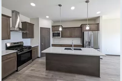 6654 Redpoll Road, Middleton, WI 53562 - Photo 4