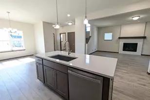6654 Redpoll Rd, Middleton, WI 53562 - Photo 12