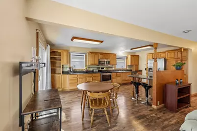 17 St Albans Avenue, Madison, WI 53714 - Photo 6