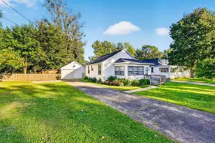 413 Rethke Ave, Madison, WI 53714 - Photo 2