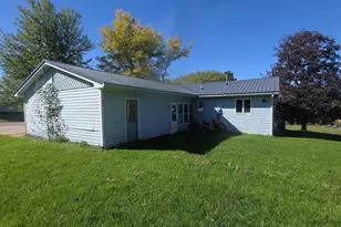 103 Mari St, Kendall, WI 54638 - Photo 4