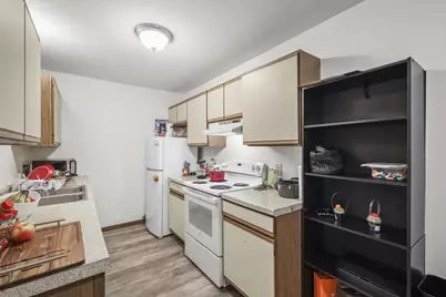 1049 &amp; 1057 McKenna Boulevard, Madison, WI 53719 - Photo 8