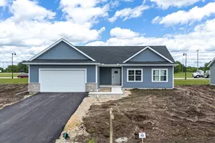 621 Millar Dr, Beloit, WI 53511 - Photo 1