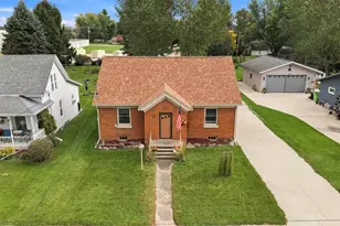 106 Center St, Fox Lake, WI 53933 - Photo 8