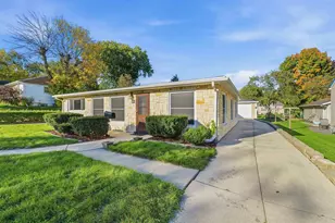 116 Pearl St, Beaver Dam, WI 53916 - Photo 1