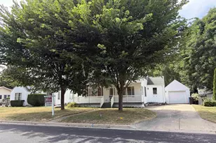 206 N Marietta St, Verona, WI 53593 - Photo 4