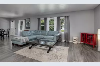 908 Roby Road, Stoughton, WI 53589 - Photo 6