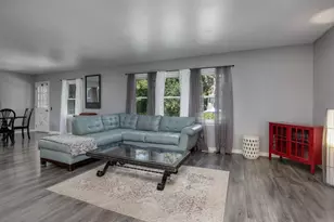 908 Roby Rd, Stoughton, WI 53589 - Photo 6