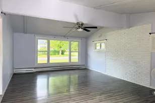 404 E Broadway St, Prairie Du Chien, WI 53821 - Photo 4
