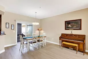 1462 Smithfield Dr, Sun Prairie, WI 53590 - Photo 6