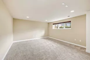 1462 Smithfield Dr, Sun Prairie, WI 53590 - Photo 30