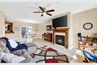 1462 Smithfield Drive, Sun Prairie, WI 53590 - Photo 2