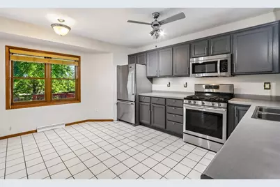 6 Buhler Court, Madison, WI 53704 - Photo 6