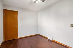 6 Buhler Ct, Madison, WI 53704 - Photo 18