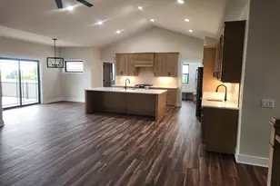 L71 Dolan Ave, Waunakee, WI 53597 - Photo 4
