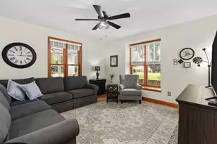 217 Randolph St, Walworth, WI 53184 - Photo 10