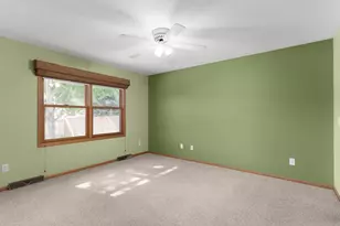 4500 Red Tail Ln, Janesville, WI 53546 - Photo 12