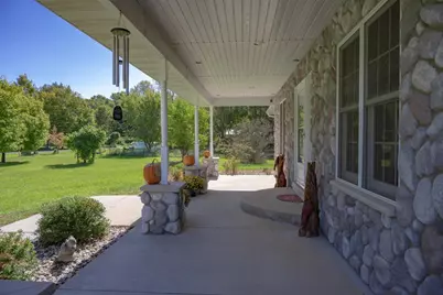 N3605 Householder Lane, Mauston, WI 53948 - Photo 4